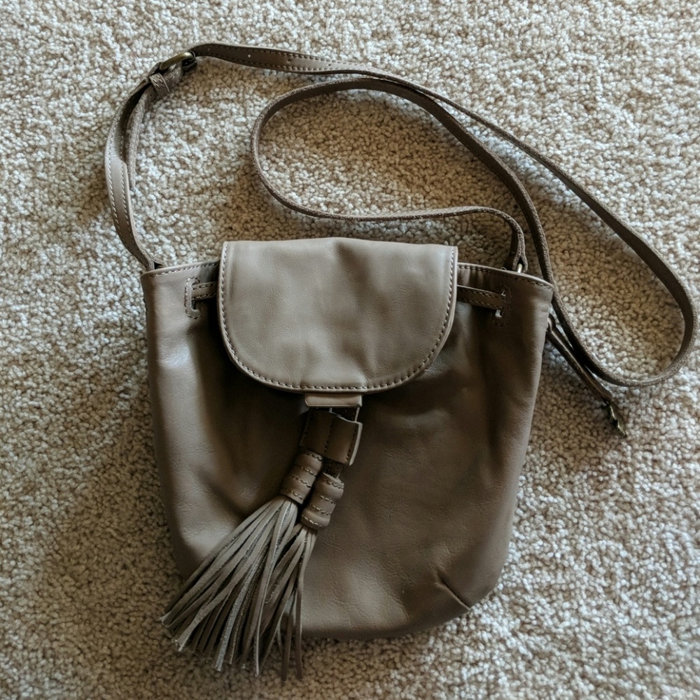 Lucky brand purse